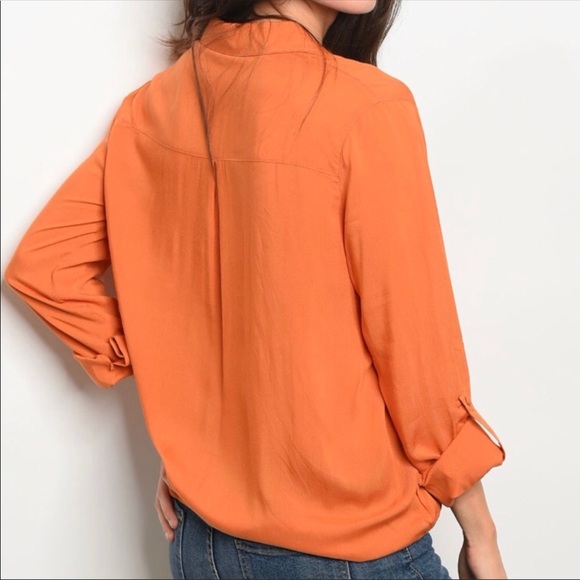 🆕❗️LAST ONE❗️143rd STYLE HAUS LACE UP TOP - Picture 3 of 7